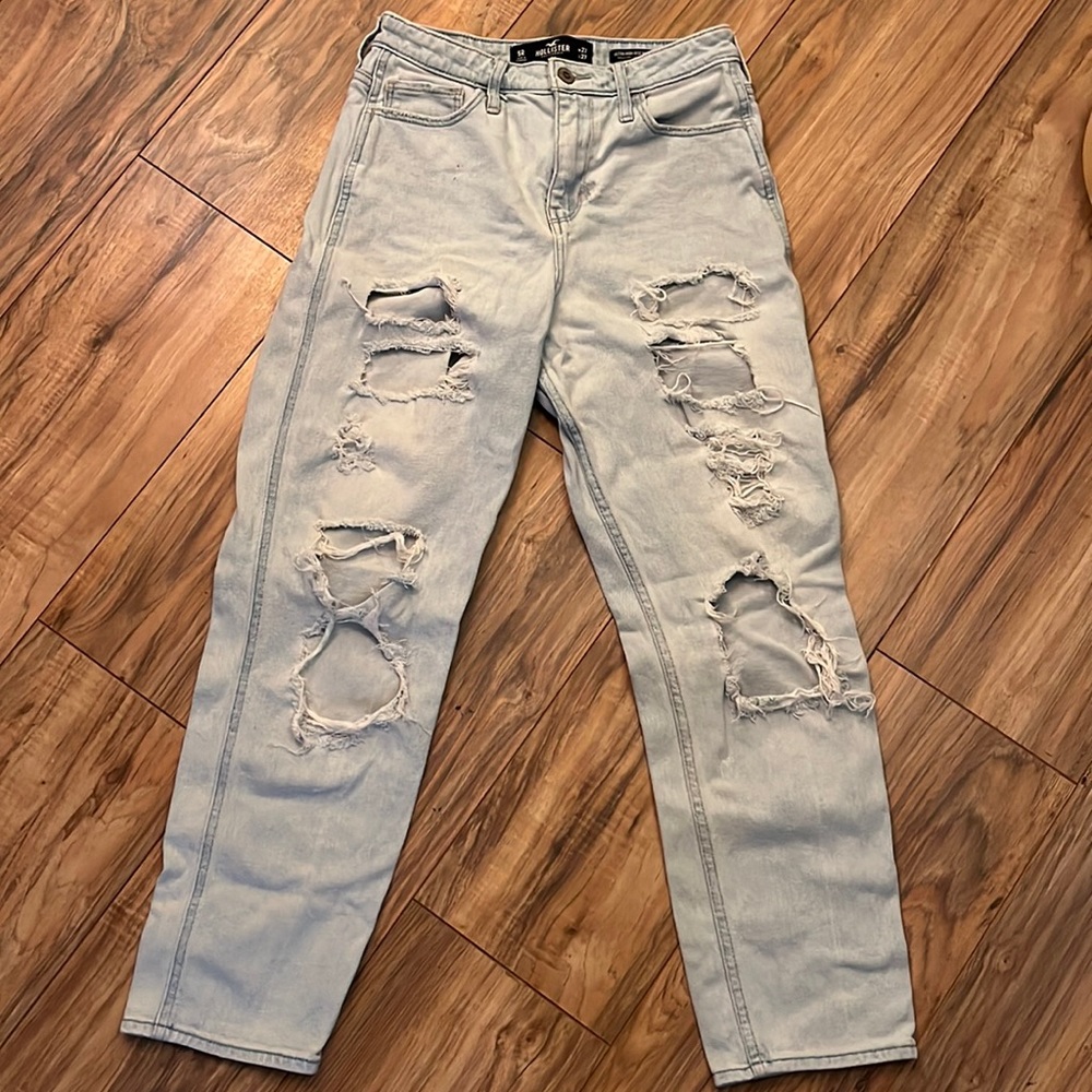 Hollister Light-wash Jeans - Size 27